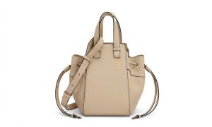 ロエベ（LOEWE） ハンモックバッグ / ハンドバッグ