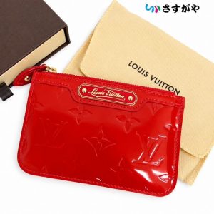 LOUIS VUITTON ルイ・ヴィトン ヴェルニ ポシェットクレNM ブランド品